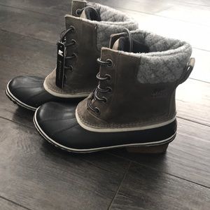 Sorel Slimpack boots
